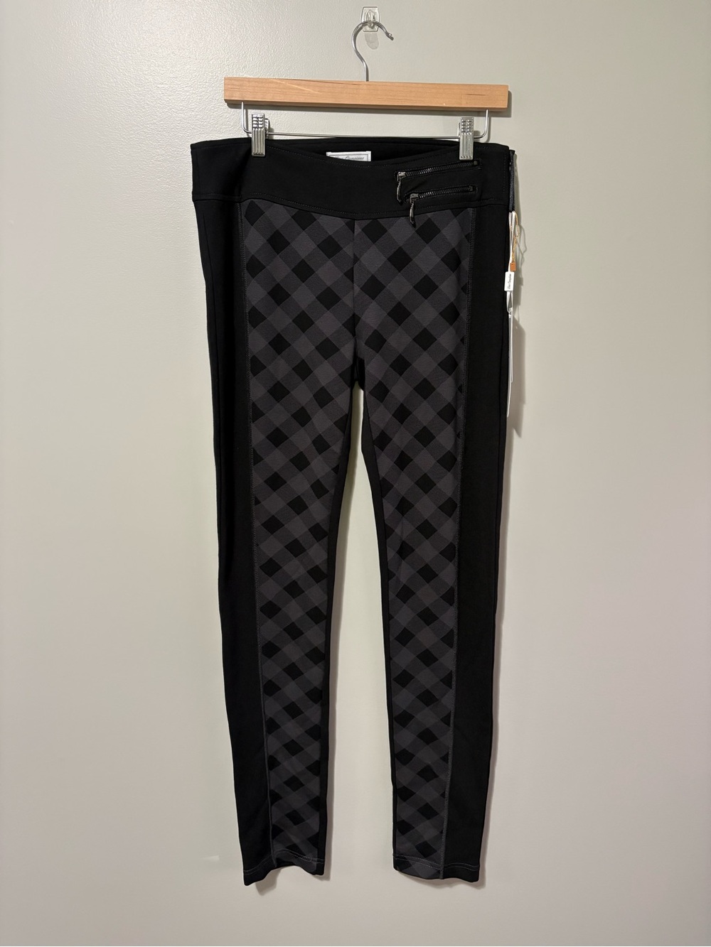 Lisa Campione Relaxed Tapered High Rise Plaid Patterned Legging Black Grey